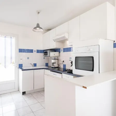 Patguyflor-2 By Interhome דירה