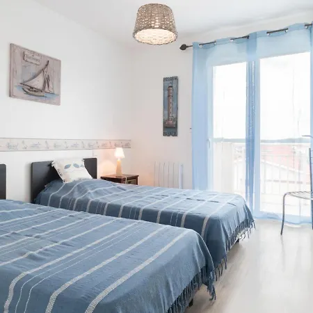 Patguyflor-2 By Interhome * מימיזן-פלאז'