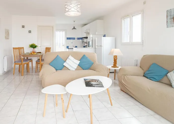 Patguyflor-2 By Interhome