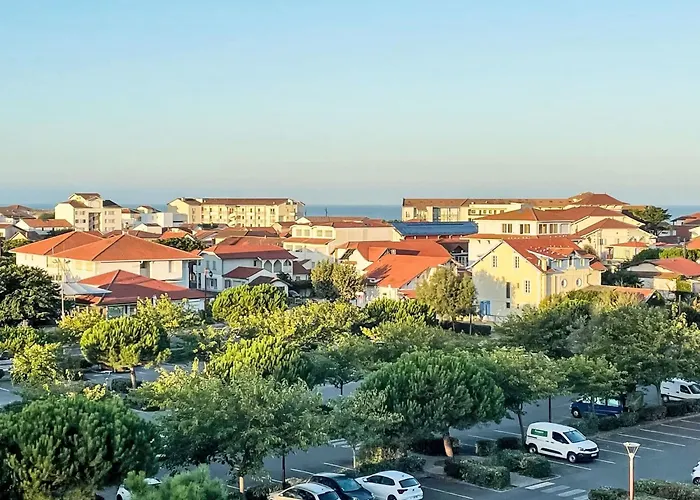 Patguyflor-2 By Interhome *